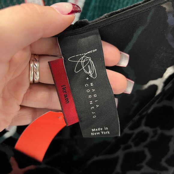 $595 Maria Cornejo Ikram Black Velvet Animal Print Sheer Cold Shoulder Top sz 8 - Picture 6 of 7